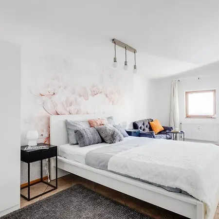 Cozy & Quiet Center Attic With Castle View - Vtub Appartement *