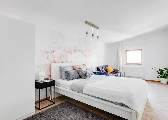 Cozy & Quiet Center Attic With Castle View - Vtub Appartamento *